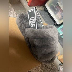 UGG Fluff Yeah Slides BRAND NEW NEVER WORN!!